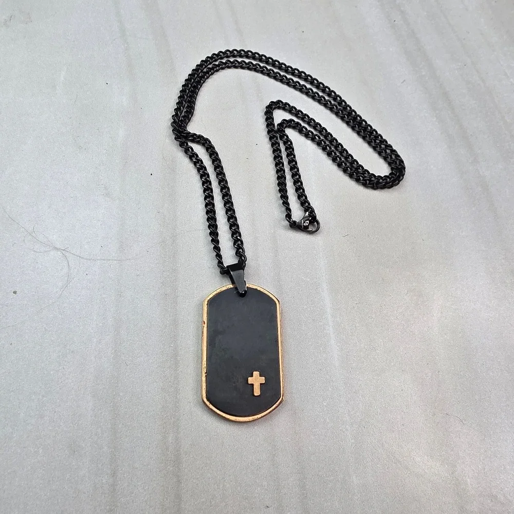 Mens Stainless Steel Black Dog Tag Cross Pendant Necklace Curb Chain Two Tone‎